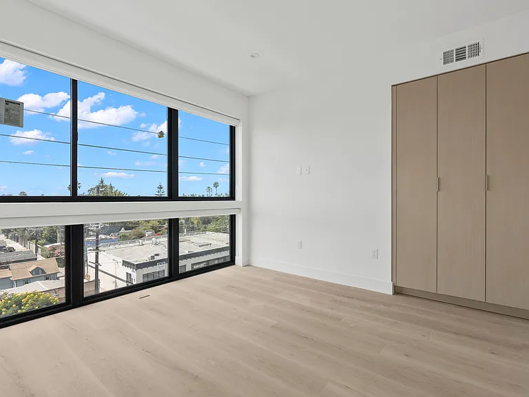 1808 Lincoln Blvd — Photo 14