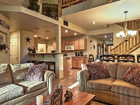 5th image of 2942 Timber Line Rd