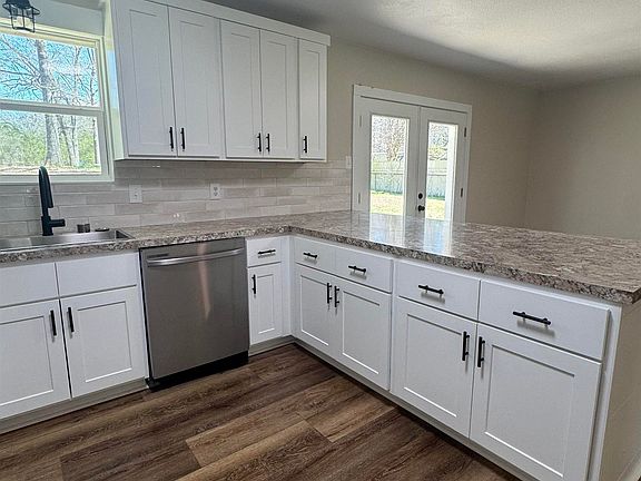 5th image of 21304 N Mill Rd