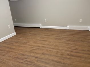 22024 134th Rd, Springfield Gardens, NY 11413