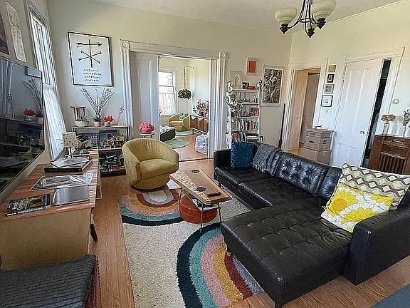 2nd image of 2 Linden St #R2