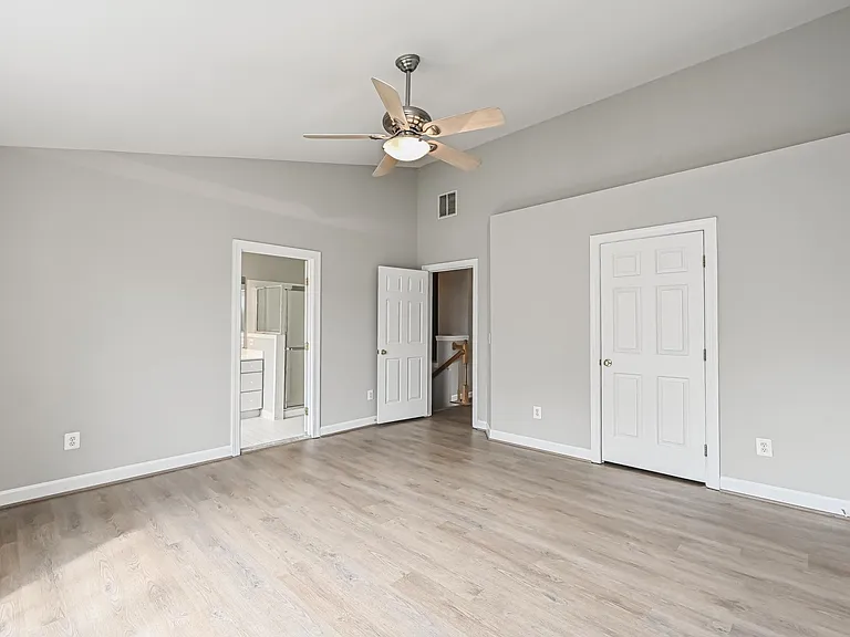 43045 Golf View Dr — Photo 30