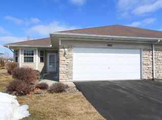 10121 Pleasure Creek Pkwy W, Blaine, MN 55434