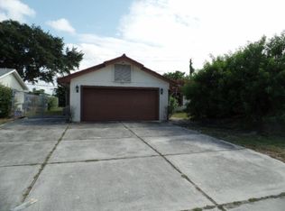 1947 NE 21st Ter, Jensen Beach, FL 34957