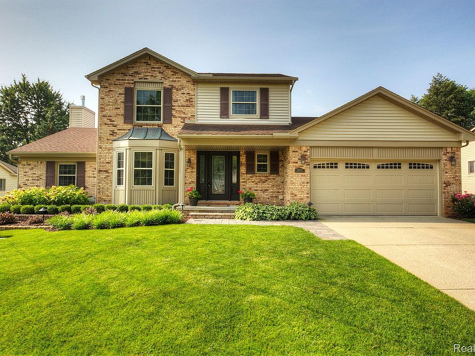 1st image of 24607 Simmons Dr