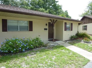 21 Villa Villar Ct, Deland, FL 32724