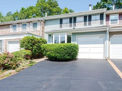 123 Terrace Court, Woodbury, NY, 11797