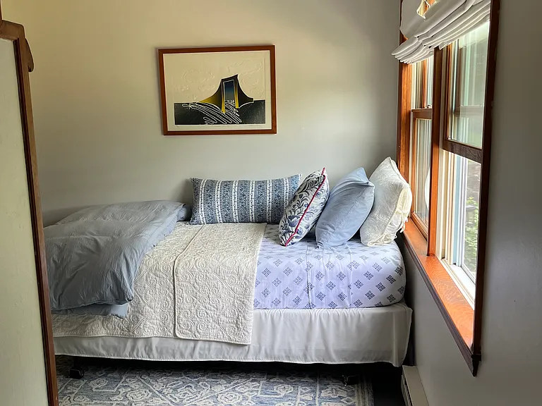 Third bedroom downstairs with twin bed.