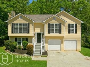 3690 Willow Tree Cir, Douglasville, GA 30135