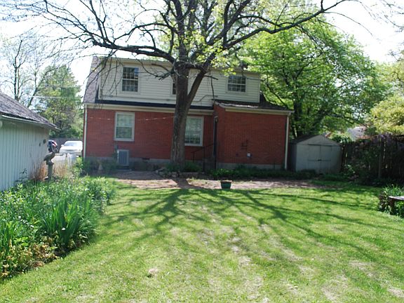 2nd image of 321-323 Dantzler Ct