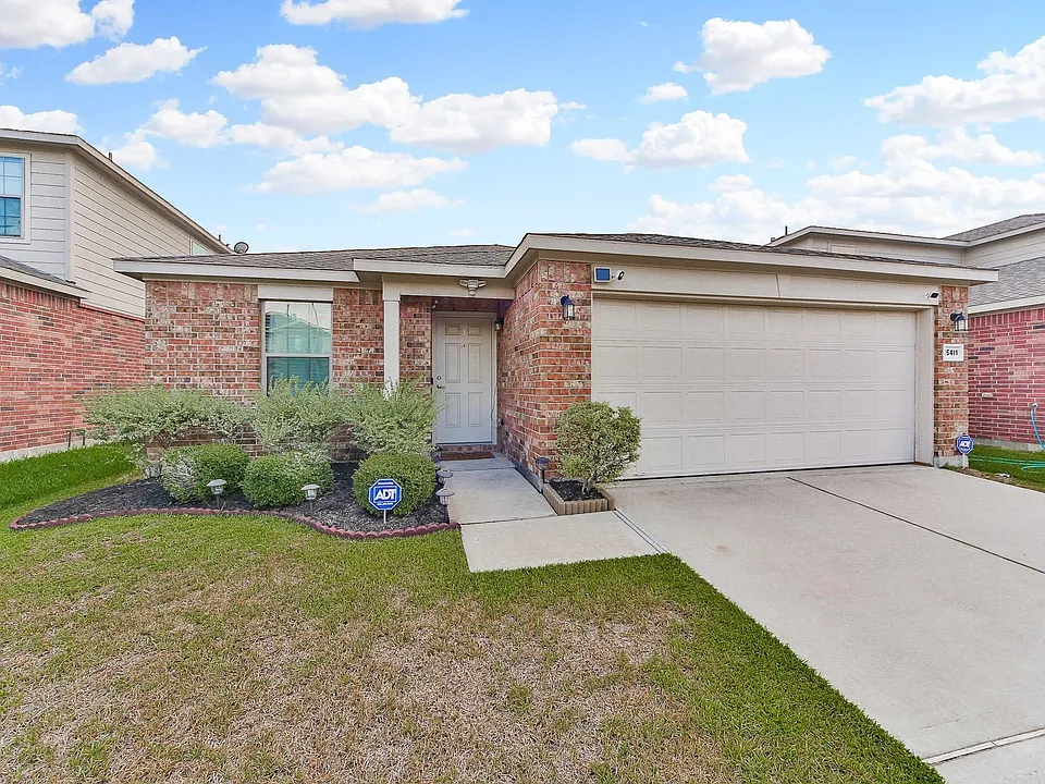 15411 Sienna Peak Ln