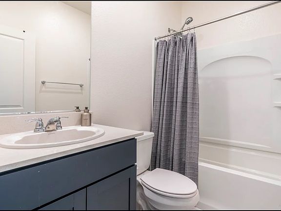 2nd image of 5692 Tinar St