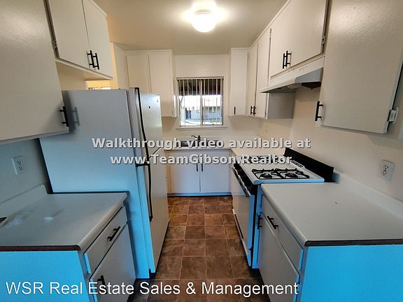 2nd image of 1451 Michigan Ave APT 18