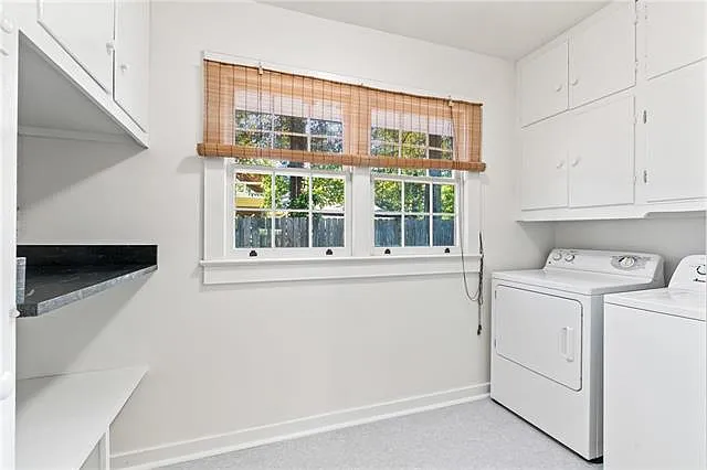 714 S Madison St — Photo 22