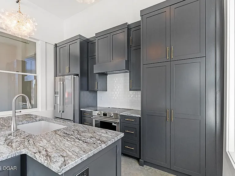 401 Virginia Ave #101 — Photo 8