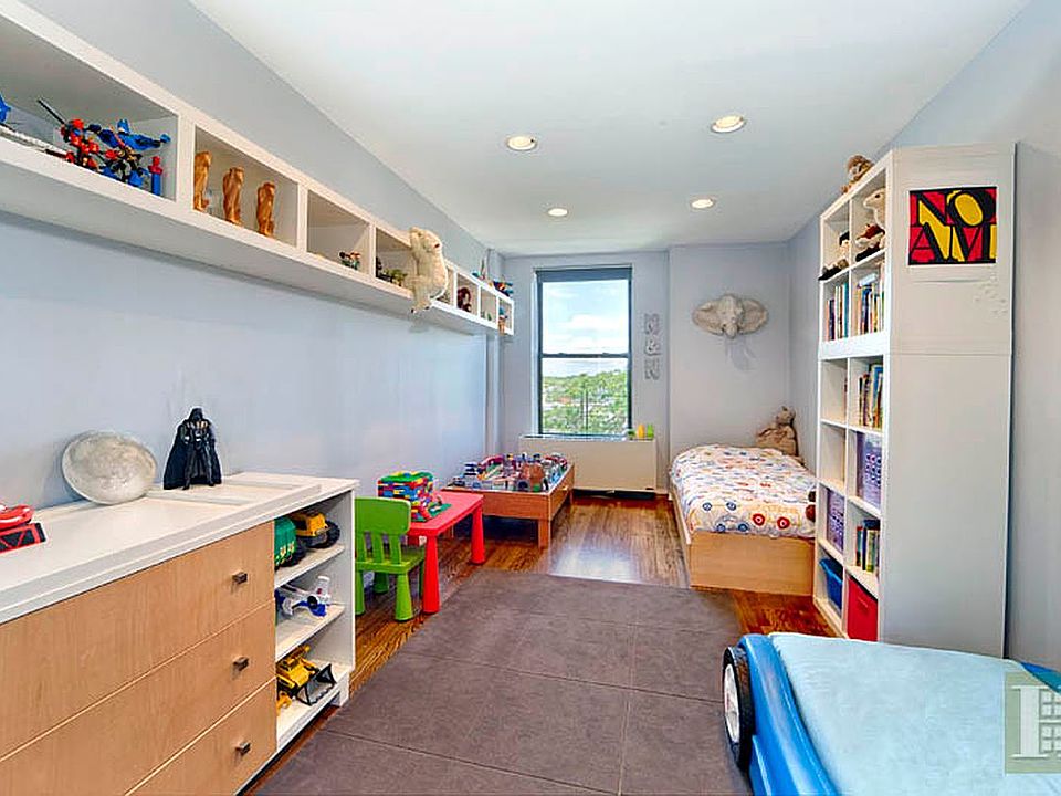 1st image of 1 Tiffany Pl #Penthouse 5k
