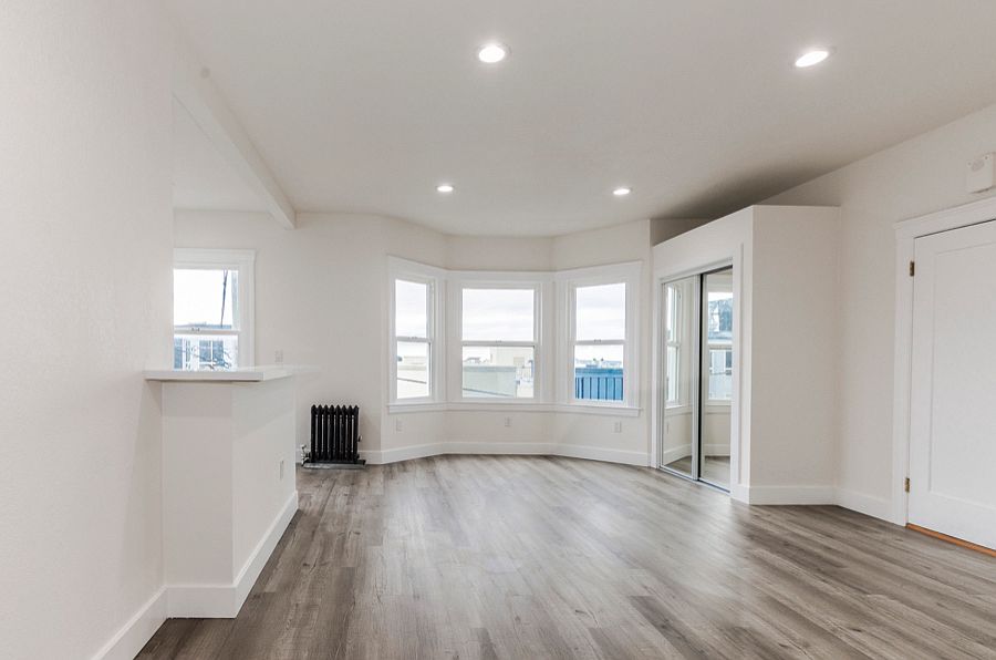 1st image of 4740 Balboa St APT 302