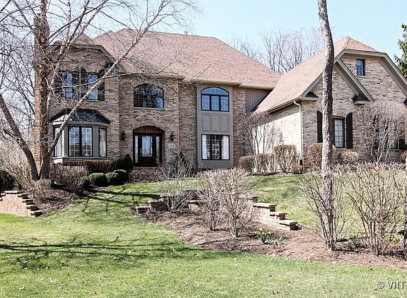2nd image of 554 W Rosiland Dr