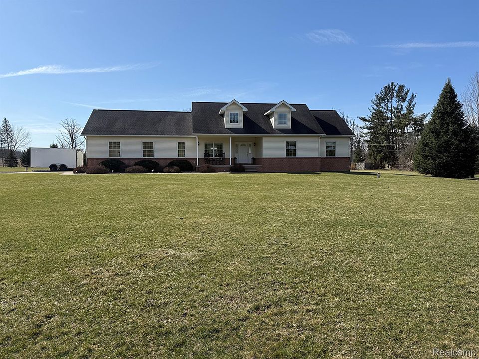 1st image of 7975 Colleen Dr
