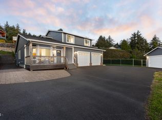 821 SE Vista Dr, Newport, OR 97365