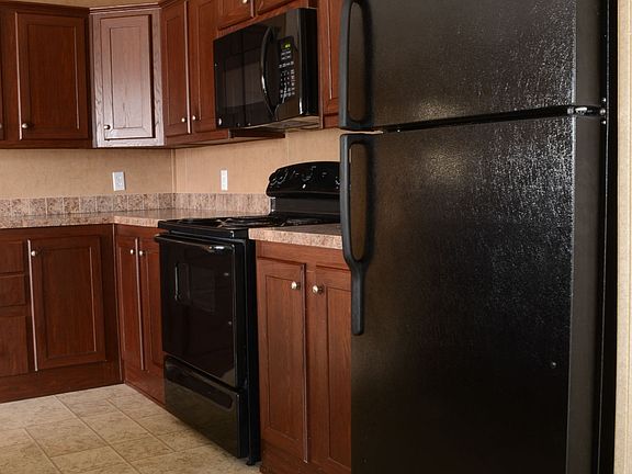3rd image of 213 Indian Grass Dr #291