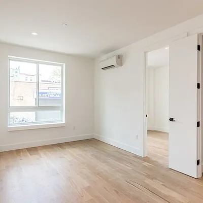 Rented by Nooklyn NYC LLC | media 83