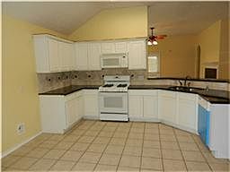4th image of 16834 Bethan Glen Ln