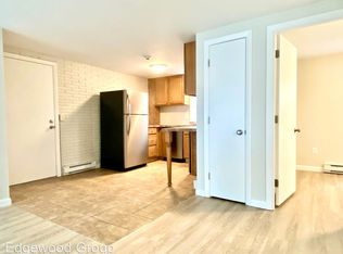 1370 Smith St APT 5, North Providence, RI 02911