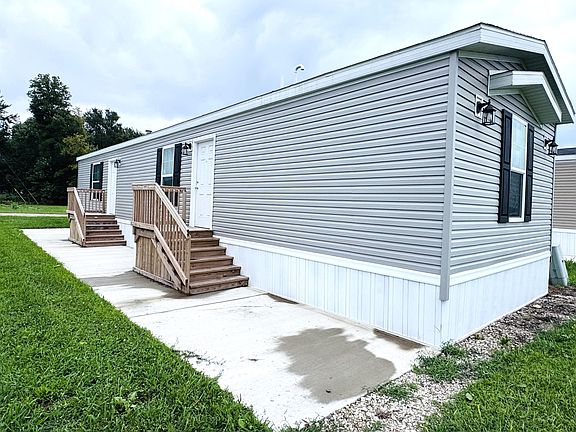 2nd image of 59733 Decatur Rd #34