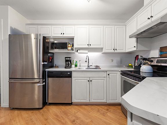 4th image of 5765 Vedder Rd #308