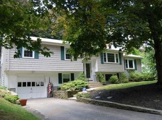29 West St, Medfield, MA 02052
