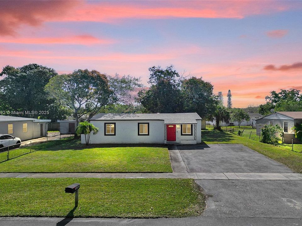 1st image of 1606 NW 13th Ct