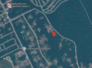109 Fire Ln, Wading River, NY 11792