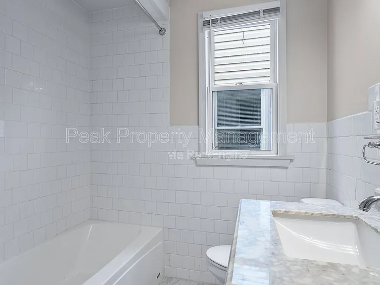 2304 Halifax Ave — Photo 16