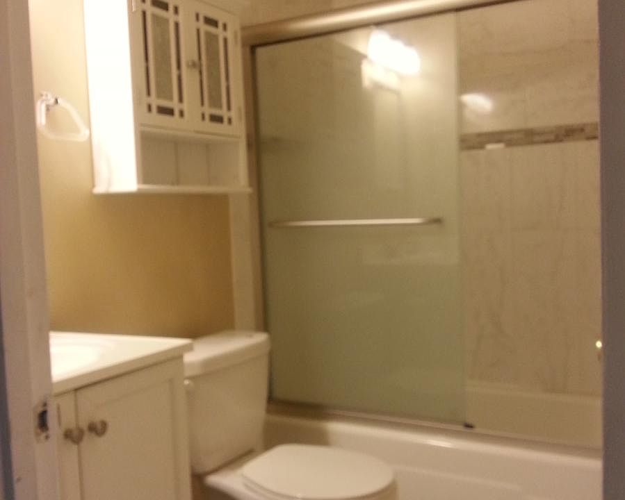 2nd Bathroom