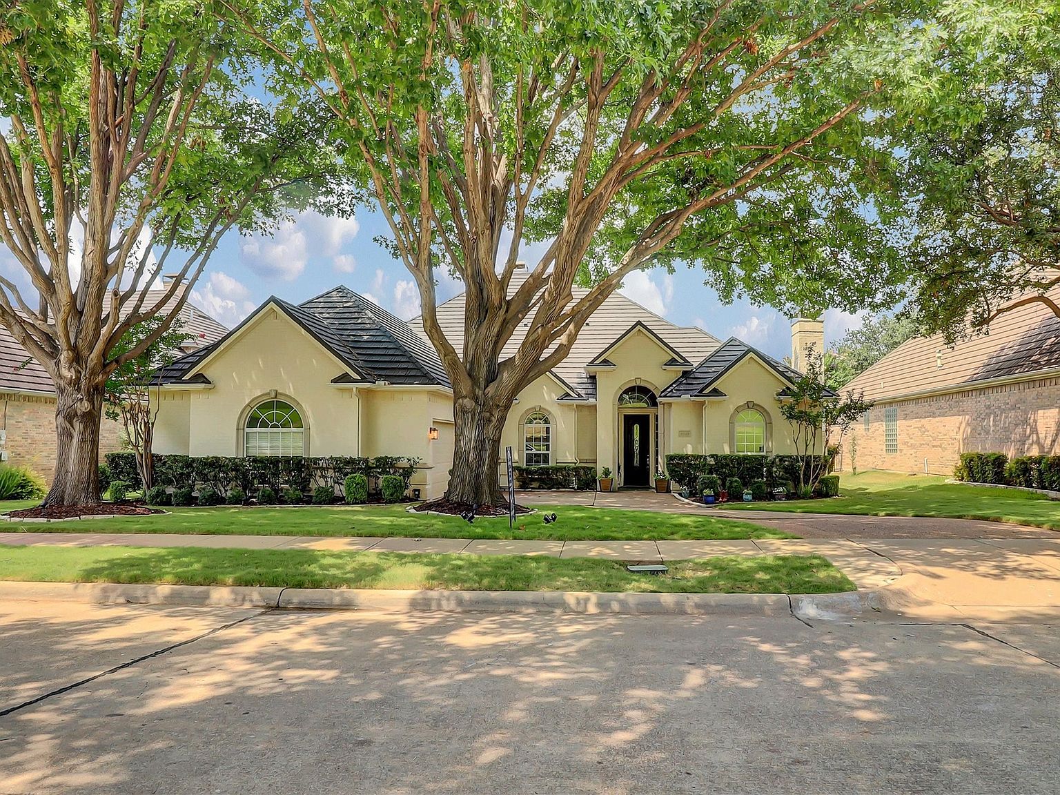 4613 Shadow Ridge Dr