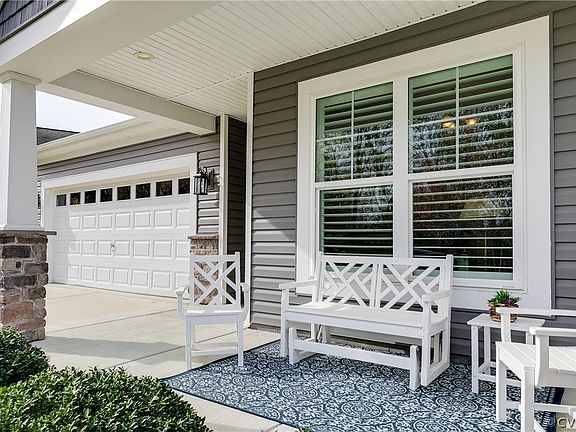 5th image of 8073 Saddle Crest Dr