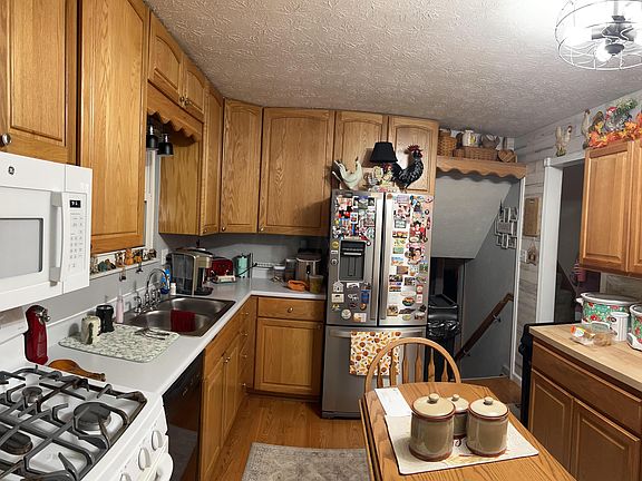 4th image of 3595 Carthage Ct