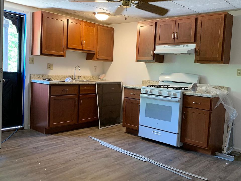 1st image of 303 Vincennes Ave #2