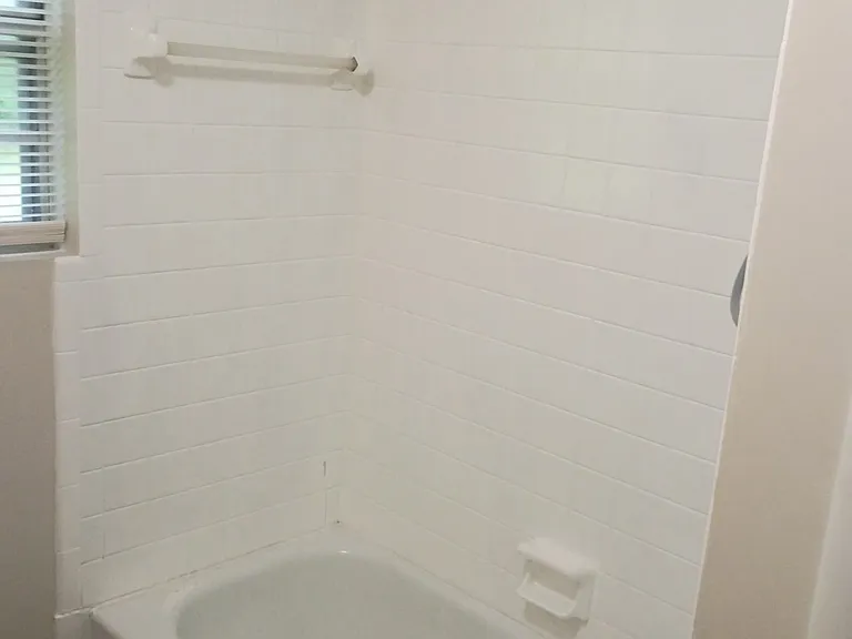 901 Carson Ln SW — Photo 13
