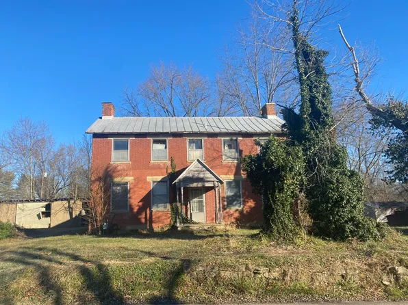 2450 Cemetery St, Coolville, OH 45723