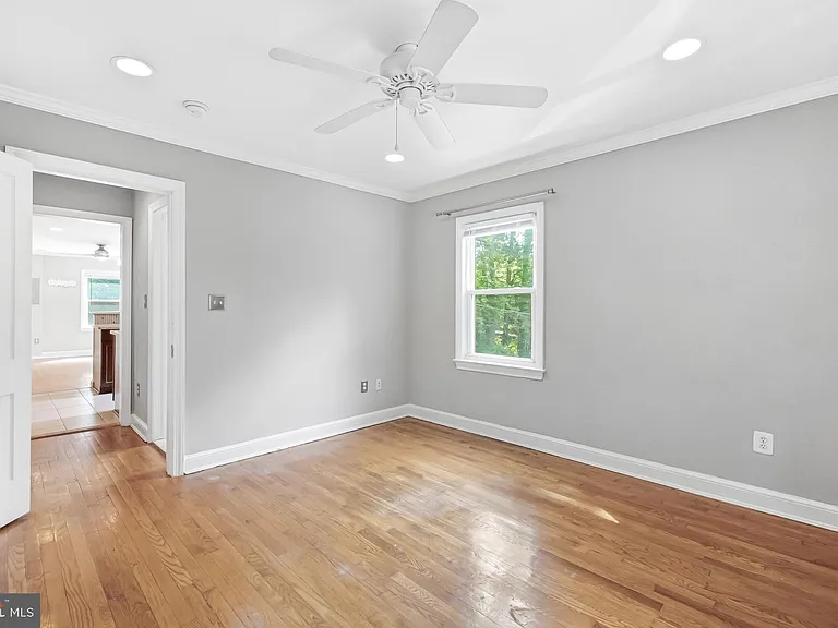 7300 Flower Ave #3 — Photo 14