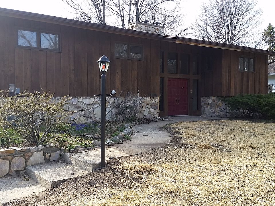 1st image of 3819 Westbrier Ter