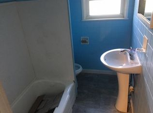 131 Hanover St, Claremont, NH 03743