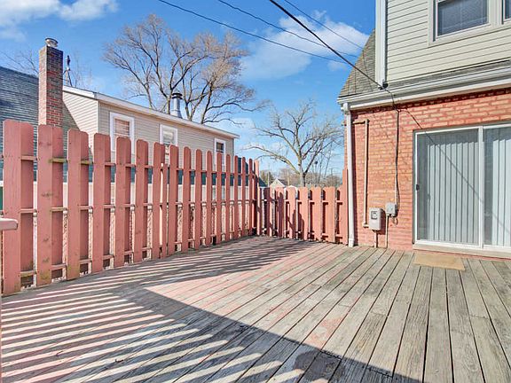 5th image of 7907 Lavergne Ave