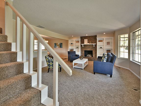 3rd image of 5105 NW 19th St