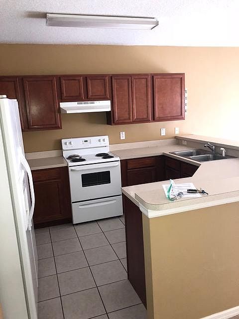1st image of 9719 Carlsdale Dr