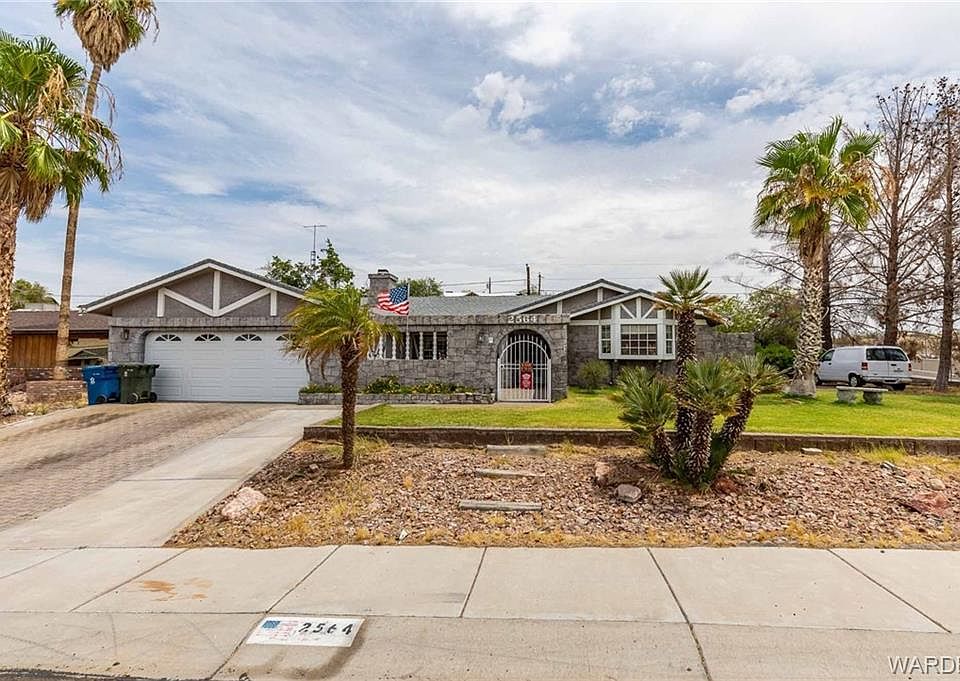 1st image of 2564 Country Club Dr