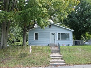 222 S 35th St, South Bend, IN 46615