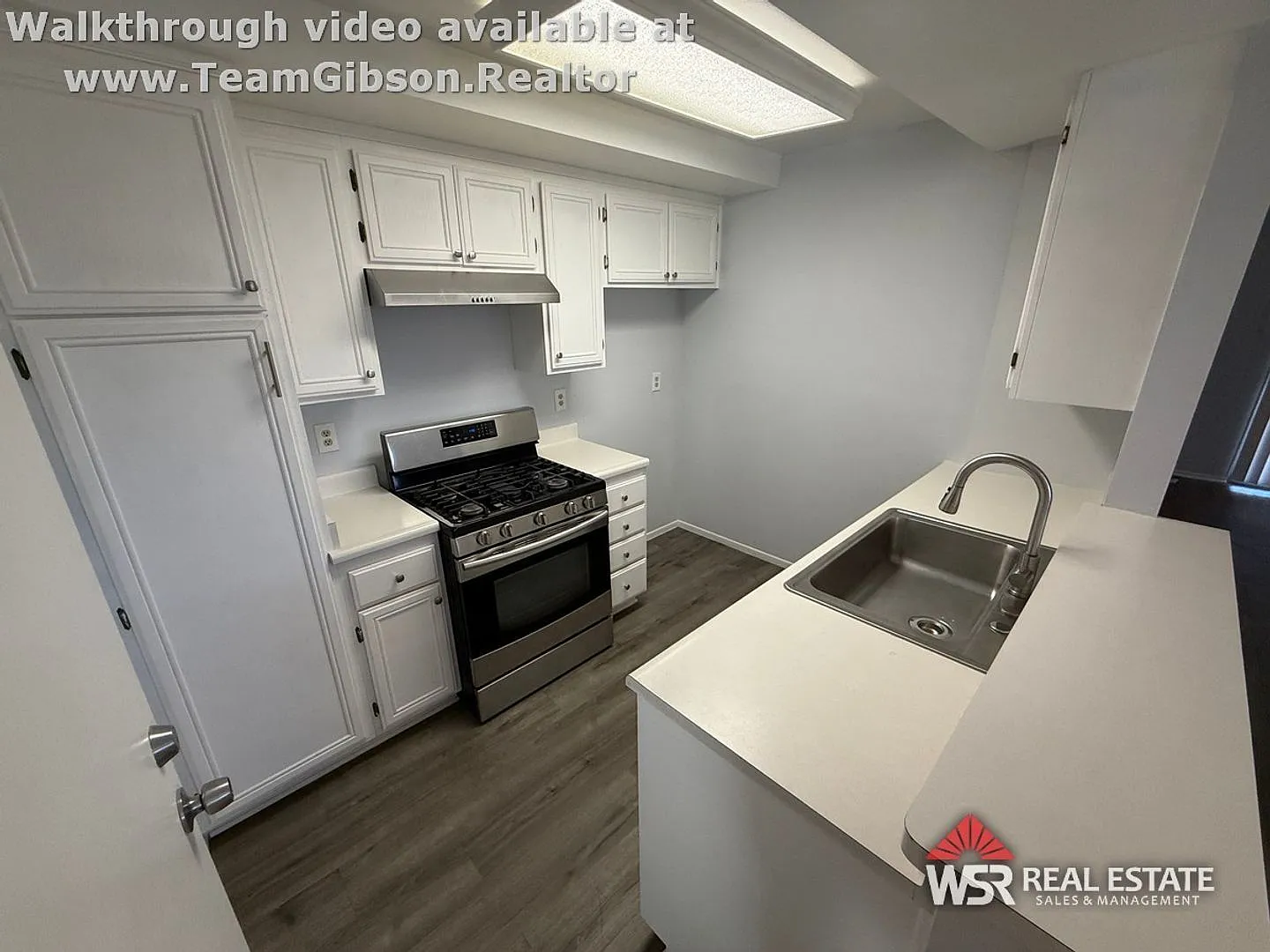 2 bed, 1.0 bath, 980 sqft, $1,900 — Photo 2